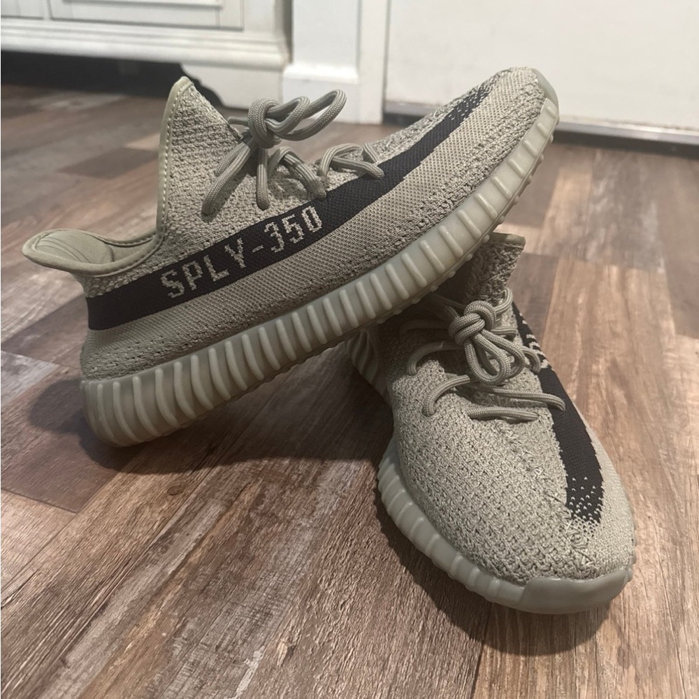 Adidas Yeezy Boost 350 V2